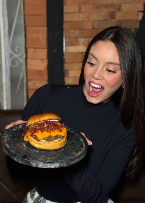 HAMBURGUER_mULHER_VINDAGE-bAR HAMBURGUER_mULHER_VINDAGE-bAR